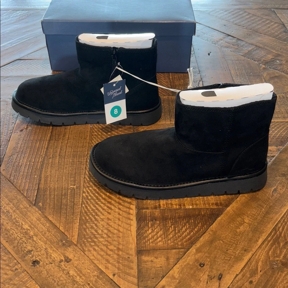 Universal Thread Suede Booties
